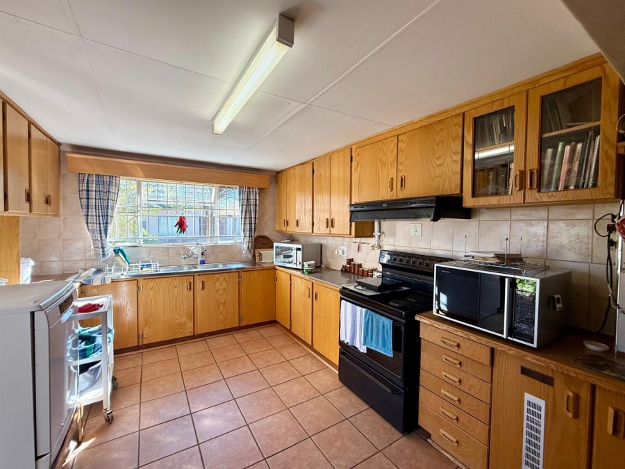 4 Bedroom Property for Sale in Bainsvlei Free State